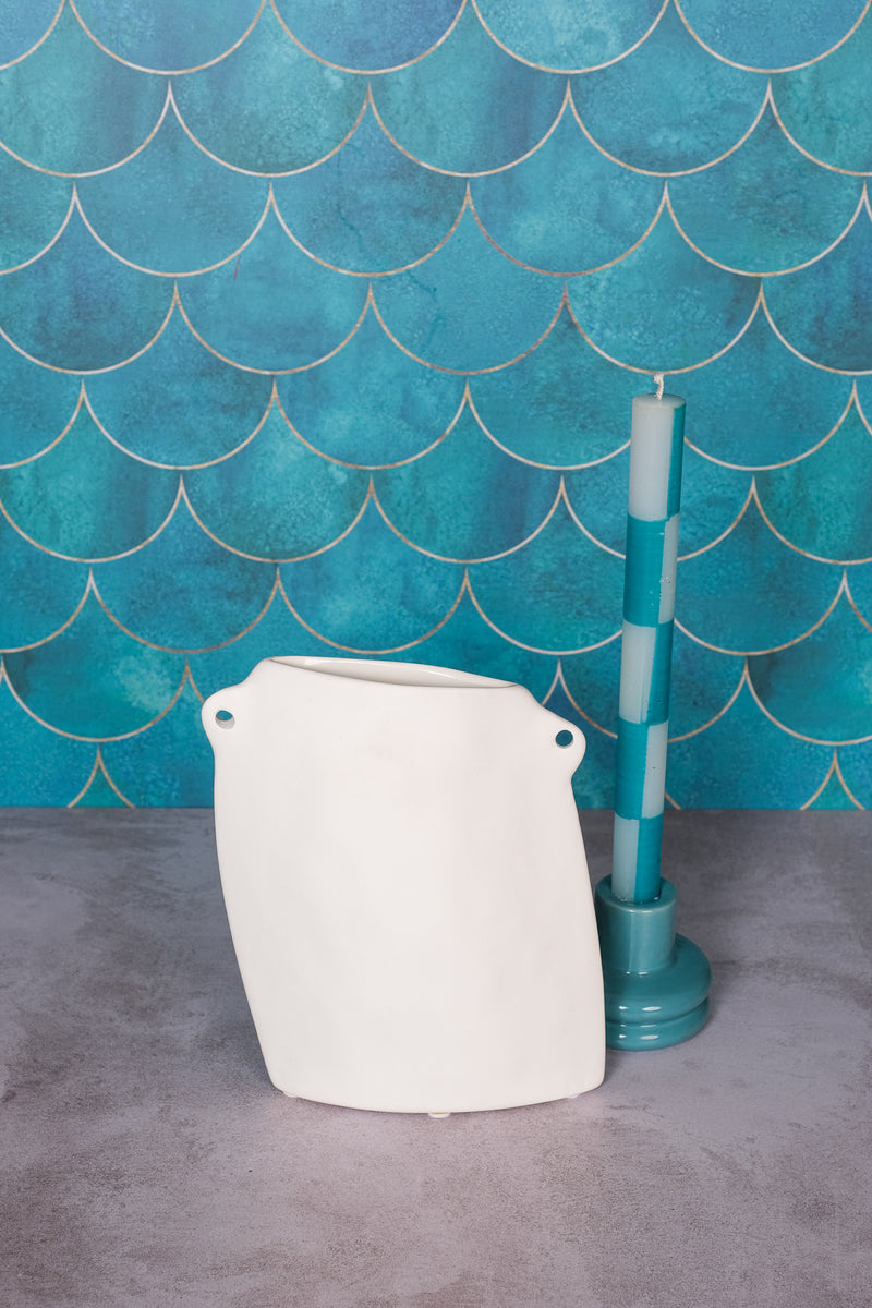 Flat White Nantes Ceramic Vase (21cm)