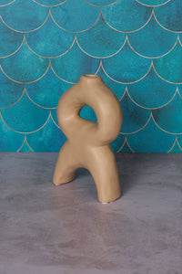 Sandy Nantes Ceramic Vase (21cm)