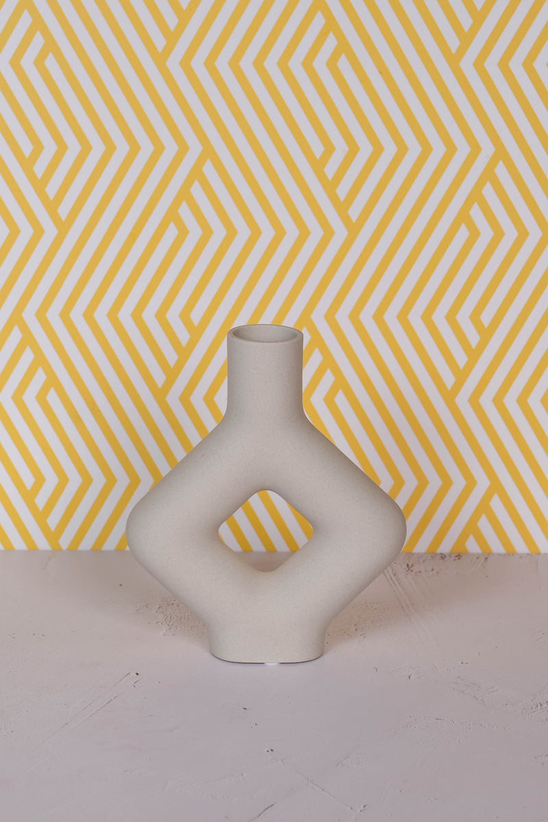 Angela Art Deco Ceramic Vase (18cm)